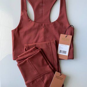 SOLD NWT Girlfriend Collective Sedona Bra Leggings Set Size XS